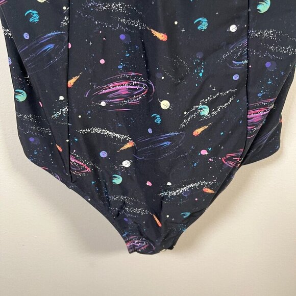 Torrid Galaxy Mesh One Piece Swimsuit Size 0 Large Black Celestial Beach Cruise - Picture 6 of 11